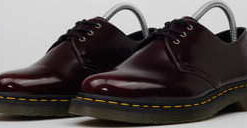 Dr. Martens Vegan 1461 cherry red oxford rub off EUR 39