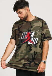 Jordan M J JMC Camo AOP SS Crew camo zelené M