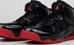 Jordan Mars 270 black / anthracite - gym red EUR 44.5