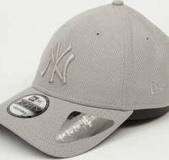 New Era 940 Diamond Era Essential NY šedá