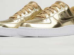 Nike W Air Force 1 SP metallic gold / club gold - white EUR 39