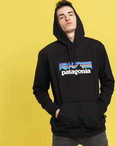 Patagonia M's P­6 Logo Uprisal Hoody černá XXL