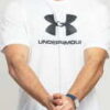 Under Armour Sportstyle Logo SS Tee bílé XXL