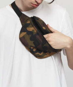 Urban Classics Camo Hip Bag camo zelená