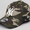 New Era MLB League Essential NY camo zelená / černá