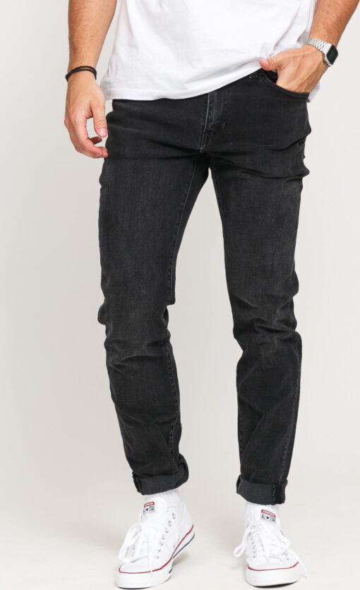 Levi's ® 511 Slim caboose adv