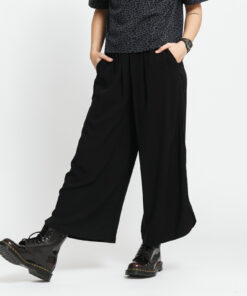 Urban Classics adies Wide Viscose Culotte černé